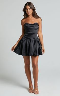 Party Queen, The Dance, Party Night, Dance Floor, Drop Waist, Ball Dresses, Fit Flare Dress, Fit & Flare, Sweetheart Neckline