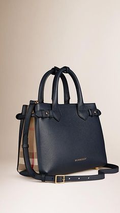 Classy Handbags, Mom Bag, Bag Prada, Kelly Bag, Handbag Heaven, Ink Blue, Burberry Handbags, Backpack Bag, Vuitton Bag