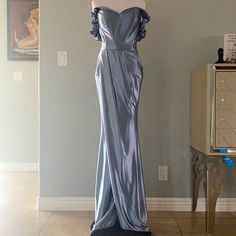 Such A Gorgeous And Flattering Dress Worn Once, Has A Little Stretched Out Part Next To Zipper But It Won’t Show As It Falls Behind The Belt. Can Be Worn On Or Off Shoulder Has A Subtle Train Flattering Dress, Flattering Dresses, Blue Silk, Couture Dresses, Powder Blue, Wearing Dress, Evening Gown, Blue Gray, Evening Gowns