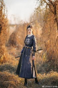 Ancient China Clothing, Warrior Outfit, Ancient Chinese Clothing, China Clothes, Chinese Style Dress, Old Fashion