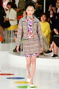 Chanel Pre Spring 2016 collection Chanel Fall 2014, Chanel Spring 2016, Haute Couture Paris, Moda Chanel, Chanel Resort, Collection Couture, Poppy Delevingne, Mode Chanel