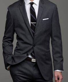 Finely tailored suit for men - Google Search Mens Tailored Suits, Best Suits For Men, Charcoal Gray Suit, Interview Attire, Charcoal Suit, Groomsmen Suits, Men’s Suits