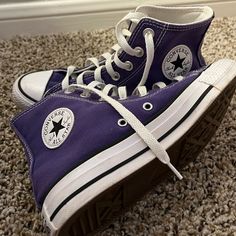 Us Size 6 Women’s Great Condition- Brand New Doesn’t Come In Original Packaging Converse Aesthetic Purple, Dark Purple Converse, Cute Purple Outfits, Nerd Shoes, Purple Converse High Tops, Pastel Converse, Lavender Converse, Converse Colors, Converse Collection