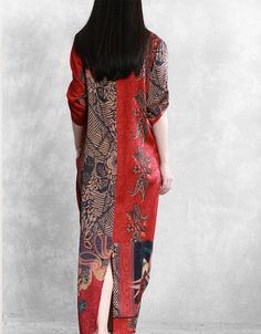 Features: Item: Silk Long Dress Gender: Women Material: Silk Process: Print Style: Loose Season: Summer: Spring Color: Red Size: One size Size M Length(cm) Shoulder Sleeve (cm) Chest(cm) One Size 132 39 46.5 115 Red Shift V-neck Dress, Red Shift Dress With V-neck, Printed Red V-neck Dress, Elegant Red Printed Dress, Elegant Red Printed Midi Dress, Red Short Sleeve Maxi Dress For Fall, Red Long Sleeve Printed Dress, Red Floral Print Long Maxi Dress, Long Floral Print Midi Dress