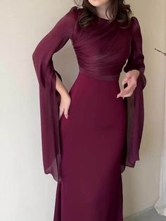 Dresses Soiree, Soiree Outfits, Hijabi Dresses, Dark Red Dresses, Bodycon Maxi Dress, Fitted Maxi Dress, Elegant Maxi Dress, Tie Waist Dress, Bodycon Maxi Dresses