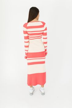 exclusive + essential, our bestselling zoco zoe knit dress is perfect for every season + occasion. it features a stunning sweetheart neckline, subtle bell sleeves + the most iconic cream + coral striped pattern. made with the most luxe stretchy ribbed material, it’s a long sleeve knit maxi dress that cinches + snatches any silhouette. a must-have for family pictures, formal date nights, + everything in between. cream + coral // maxi length, wide sweetheart neckline, ribbed, open bell sleeves pai Coral Long Sleeve Dress, Cute Outfits For Winter, Long Sleeve Knit Maxi Dress, High Low Fashion, Caroline Dress, Long Sleeve Striped Dress, Winter Styling, Feminine Outfits, Cool Girl Outfits