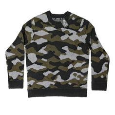 Women's Spoil'd Fur Babies Crewneck Sweater. Size Medium. Camo Pattern In Khaki Green, Gray, And Black. 100% Polyester. New With Tags. Measurements: - Underarm To Underarm: 20.5 Inches - Shoulderseam To Shoulderseam: 16 Inches - Shoulderseam To Cuff: 25.5 Inches - Neckseam To Hem: 25.5 Inches Fall Military Crew Neck Tops, Military Style Crew Neck Tops For Fall, Winter Camouflage Crew Neck Tops, Camouflage Crew Neck Tops For Winter, Military Style Green Winter Tops, Fitted Military Style Winter Tops, Camo Sweater, Camo Baby Stuff, Baby Sweaters