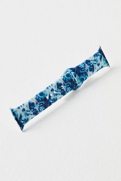 Add a pop to your Apple Watch setup with this colorful interchangeable watch band, featured in an adjustable design and durable rubber fabrication, complete with a funky tie-dye pattern. * Adjustable fit **Please Note:** 38/40/41 which covers series 1-7 | Good Times Apple Watch Band by Free People in Blue Trendy Blue Apple Watch Band With Bracelet Strap, Trendy Adjustable Blue Apple Watch Band, Casual Blue Apple Watch Band With Bracelet Strap, Casual Blue Adjustable Apple Watch Band, Modern Blue Adjustable Apple Watch Band, Modern Adjustable Blue Apple Watch Band, Tie Dye Patterns, Blue Tie, Blue Tie Dye