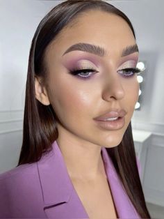 Make Up Morado, Makeup Lila, Makeup Morado, Competition Makeup, Makeup Shades, Rave Makeup