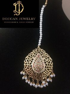 Made on order tika made using Jadau pearls with 22ct gold plating delivered in 3-4 weeks Mother Wedding, Hand Wrist, Indian Jewellery, Green Bead, 7 11, Real Gold, Indian Jewelry, Hair Jewelry, Gold Plating