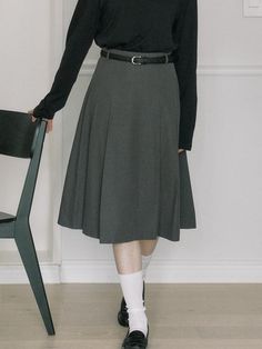 Composition : [Clothes] Rayon 64% Cotton 36% [belt] Polyurethane 100%Color : Grey_1(S),Grey_2(M)Country of Origin : KOREA Fall Workwear Belted Pleated Skirt, Belted Skirt For Office In Spring, Casual Skirt With Belt For Workwear, Casual Belted Skirt For Work, Casual Workwear Skirt With Belt, Casual Belted Pleated Skirt For Work, Classic Belted Office Skirt, Chic Gray Pleated Skirt For Spring, Gray Office Skirt For Spring