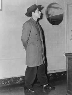 Photo: The Zoot Suit Fashion Thrived Among Latino and African American Youths During WW2 : 24x18in African American Fashion, Ww2 Photos, Suit Style, Suit Fashion, Vintage Photos, Mens Suits