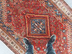 "Persian Shiraz rug  Size=5'4\" x 8'3\"  Age=120 years old Material=Wool  Norm pile" Red Vintage Rug, Vibrant Rugs, Heriz Rug, Heriz Rugs, Red Vintage, Shiraz, Antique Rug, Bedroom Rug, Persian Rug