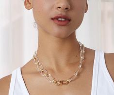 Our See-Thru Clear Chain Link Necklace is the perfect piece to wear for day or night! It's clear aesthetic look makes a subtle statement that can easily be dressed up or down. Lobster clasp closure. Product Details: Tarnish Resistant Carefully constructed from Resin with 14K Gold PlatingMeasures approx.19"L, 2" Drop, 2"Extender Clear Aesthetic, Necklace Women Gold, Resin Bracelet, Chunky Bracelets, Aesthetic Look, Chains Necklaces, Geometric Pendant, Necklace Women, Chunky Necklace