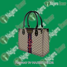 Our unique Gucci ndhb488 leather handbag fashion leather shoulder bag for women will brighten up your entire body and take your fashion style to the next level. Choose your size and get ready to hear all the compliments from friends and family and from Golden Logo, Green Pattern, Everyday Items, Small Handbags, Bag For Women, Metal Buckles, Leather Handbag, Fashion Handbags, Next Level