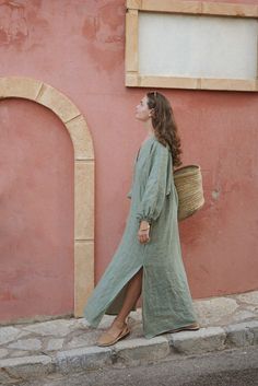 Luxury Linen Beach Dress, Luxury Linen Maxi Dress For The Beach, Linen Kaftan, Billowy Sleeves, Dress Sage, Linen Fashion, Clothes Basket, Linen Clothing, Linen Clothes