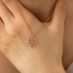 "Flower Necklace, Clover Diamond, Dainty Necklace, Diamond Flower 14k, Gold Flower Pendant, Bridal Necklace, Solid Gold Necklace Minaliva Diamond Features * Gold Kt: 14K - 18K * Custom Gold Color: Rose Gold, Yellow Gold, White Gold * Total Diamond CTW: 0,35 Ct * Diamond Color-Clarity: G Color VS Clarity * Setting Type: Pave * Length:  16\", 17'',  18\", 19'', 20\" (measured as end to end, the clasp is included) * Ready to Ship in 1-5 Business Days Your products will be shipped with free shipping Affordable Gold Necklace With Rose Design, Luxury Delicate Flower Pendant Diamond Necklace, Cheap Dainty Gold Flower Necklace, Luxury Dainty Flower Pendant Jewelry, Luxury Dainty Flower Pendant Necklace, Cheap Delicate Flower Pendant Necklace, Luxury Minimalist Flower Pendant Jewelry, Cheap Rose Gold Flower Shaped Necklace, Luxury Minimalist Necklace With Flower Pendant