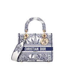 1:1 Replica Bags  Measurements: 24cm/0.24inches   ‘CHRISTIAN DOR PARIS’ signature on the front  Wide removable shoulder strap  Interior zip pocket  Large patch pocket  The bag may be paired with different embroidered straps  Dust bag included Lady D Lite Bag, Christian Dior Bag, Lady D, Christian Dior Paris, Dior Paris, Sunglasses Strap, Blue Toile, Womens Designer Bags, Christian Dior Fashion