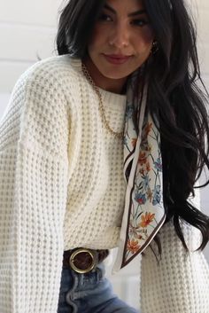 Cute Winter Sweater Outfits, Christian Woman Style, Trendy Chunky Knit Sweater For Workwear, Trendy Fall Sweater For Work, Preppy Knit Sweater For Fall, Trendy Fall Sweater For Everyday, Trendy Everyday Fall Sweater, Spring Preppy Workwear Sweater, Spring Chunky Knit Sweater For Workwear