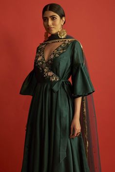 Emerald Green Indian Outfit, Green Indian Outfit, Banu Haqim, Tradional Wear, Nature Mythology, Green Designer Dress, Kurti Pants, Emerald Green Fabric, Angrakha Style