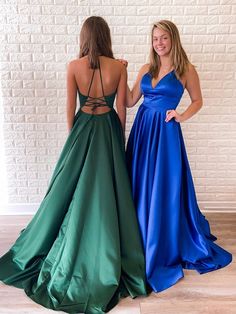 Silueta: una línea
Cintura: Natural
Longitud de la manga: sin mangas
Tela: satén
Color mostrado: verde oscuro/azul real
Sujetador integrado: sí Sleeveless Green Dress With Lace-up Back, Green Sleeveless Dress With Lace-up Back, Green Sleeveless Gown With Sweep Train, Sleeveless Green Dresses With Sweep Train, Sleeveless Green Dress With Sweep Train, Green Sleeveless Dress With Sweep Train, Sleeveless Green Prom Dress, Sleeveless Gown For Homecoming, Sleeveless Prom Season Dress With Sweep Train