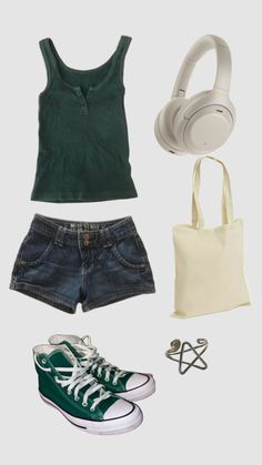 Dark Green Summer Outfit, Slytherin Summer Outfit, Green Outfit Aesthetic Summer, Gilmore Girls Summer Outfits, Summer Movie Outfit, Green Outfits Summer, Summer Outfit Board, Summer Camp Fits, Indie Summer Outfits