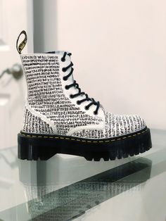 White Platform Boots With Lug Sole For Streetwear, White High Ankle Platform Boots, Drawing On Doc Martens, White Lug Sole Boots For Streetwear, White Ankle Boots For Streetwear, White Platform Boots For Streetwear, White High Ankle Boots For Streetwear, White High-top Platform Boots For Streetwear, Customized Doc Martens