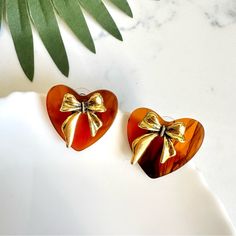 Brown Tortoiseshell Acrylic Gold Bow Earrings Stud Classic Jewelry Gift New Brand New See Pictures For Measurements! Zinc Alloy Material Even Prettier In Person, Perfect For Casual Or Special / Formal Occasions I Love To Bundle! Contact Me For Bundle Pricing Before Purchase! Inventory Bin 3 Rhinestone Bling Boho Cute Nature Stud Small Dainty Formal Wedding Birthday Party Gift Festival Spring Summer 2022 2023 Trends Trendy Casual Cute Statement Earrings Fashion Accessories New Fashion Cocktail Je Chic Tortoiseshell Jewelry For Gifts, Mickey Earrings, Gold Star Earrings, Minnie Mouse Earrings, Cute Nature, 2023 Trends, Baroque Pearl Earrings, Tassel Drop Earrings, Gemstone Stud Earrings