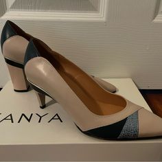 New In Box Convertible Heels 2 Pairs Of Heels Included Leather Convertible Heels, Dream Heels, Shoe Design, Shoes Outfit, Blue Pumps, Gorgeous Shoes, Clothes Crafts, Design Collection, Blue Cream