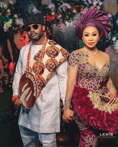 Looking for the perfect attire for your wedding? I specialize in unisex dresses and fashion accessories, offering elegant African and Nigerian wedding outfits.  What's included? 1. Man's wear 2. Woman's dress 3. Man's hat 4. Woman's hat 5. Woman's feathered handfan 6. Shipping to your doorstep anywhere in the world Steps to buy: 1. You may open a chat with me for any question or clarification  2. Select or show me your desired style 3. Make payment on the dress design that you want 4. Select fro Traditional Agbada For Festive Wedding, Traditional Festive Agbada For Wedding, Wedding Agbada With Traditional Patterns For Festivals, Traditional Festive Wedding Agbada, Traditional Patterned Agbada For Wedding And Festivals, Nigerian Wedding Outfits, Plus Size Couples, Nigerian Wedding Attire, Couples Matching Outfits