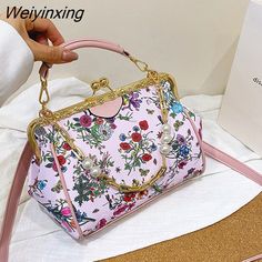 Shipping: Worldwide Express Shipping AvailableDelivery time: 🚚7-15Days Fast ShippingReturns: Fast refund,💯100% Money Back Guarantee.Handbags Type: TotesTypes of bags: Handbags & Crossbody bagsMain Material: PULining Material: PolyesterShape: FramePlace Of Origin: HE BEI ProvincePlace Of Origin: HE BEI ProvinceOrigin: Mainland ChinaCN: HebeiHardness: HARDPattern Type: FloralInterior: Cell Phone PocketDecoration: FlowersDecoration: ChainsExterior: Solid BagOccasion: VersatileClosure Type: HaspGe Handheld Bags With Chain Strap, Large Capacity Fashion Clutch, Trendy Large Capacity Clutch, Large Capacity Evening Bag For Spring, Trendy Spring Crossbody Evening Bag, Large Capacity Clutch Shoulder Bag As Gift, Large Capacity Satchel Evening Bag As Gift, Large Capacity Evening Shoulder Bag As Gift, Summer Shoulder Bag With Chain Strap And Top Handle