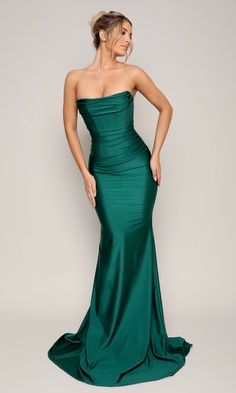 Emerald Green Formal Dress, Bow Gown, Green Ball Gown, Emerald Green Bridesmaid Dresses, Emerald Green Prom Dress, Green Formal Dresses, Gorgeous Prom Dresses, Strapless Prom Dresses, Stunning Prom Dresses