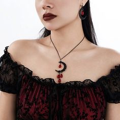 Gender:Women's; Quantity:1PC; Shape:Y Shaped; Style:Gothic,Elegant; Jewelry Type:Long Necklace; Occasion:Street,Party,Halloween; Material:Natural Crystal; Length of Necklace:357; Design:Beads; Features:Cute; Front page:WE; Shipping Weight:0.05; Listing Date:09/09/2024 Halloween Street, Cheap Necklaces, Halloween Necklace, Elegant Gothic, Party Halloween, Necklace Online, Drop Necklace, Hip Hop Fashion, Natural Crystals