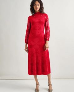 Are you RED-y for a striking and elegant look? Red Y, Knit Maxi Dress, Designer Knitwear, Elegant Look, Maxi Knit Dress, Jacquard Knit, Knitwear Design, Red Carpet, Knitwear