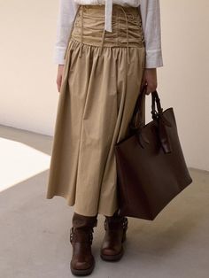 Composition : COTTON 100%Color : BeigeCountry of Origin : KOREA Chic Khaki Skirt For Fall, Diy Travel Journal, Travel Diy, The Eighth Day, The Originals, Clothes For Women, Clothes, Color