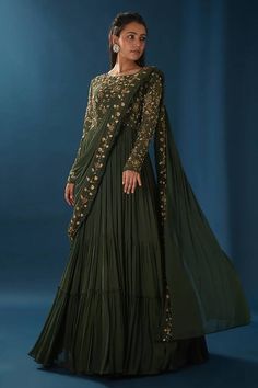 Green attached cancan pre-draped saree gown with floral embroidery using cutdana, sequin, white pearl, gold pearl - Aza Fashions Draped Saree Gown, Gown Saree, Drape Gown, Saree Gowns, Fashion Draping, Draped Gown, Desi Dress, Draped Saree, Drape Gowns