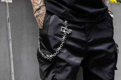 The GOF Barbed Wallet Chain is made of high-quality stainless steel metal, making it more durable and solid, not easy to fade, rust or break in long-term use. This belt chain is a great accessory for your pants or jeans to showcase your dope sense of style. Features: Metal Link Chain 17 inch GOF Barbed badge 2 inch wide Pants Chain, Pant Chains, Belt Chain, Paris Street Style, Japanese Street Fashion, Break In, Fall Street Style, Wallet Chain, Steel Metal