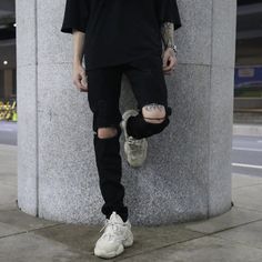 Black Full Length Jeans For Streetwear, Trendy Slim Fit Bottoms For Streetwear, Black Jeans For Streetwear, Ripped Full-length Bottoms For Streetwear, Fitted Full-length Jeans For Streetwear, Slim Fit Mid-rise Jeans For Streetwear, Black Straight Leg Jeans For Streetwear, Fall Slim Fit Streetwear Bottoms, Slim Fit Bottoms For Fall Streetwear