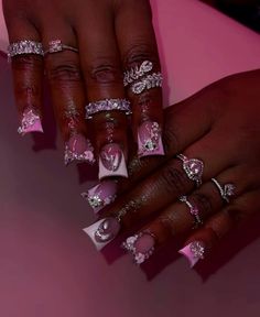 Nail Inspired, Bow Nail Designs, Nail Piercing, Retro Nails, Sixth Form