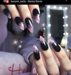 Pastel Goth Nails, Kuromi Nails, Pink Black Nails, Pastel Pink Nails, Stilleto Nails Designs, Black Nails With Glitter, Pink Nail Colors, Witchy Nails, Pink Glitter Nails