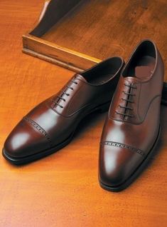 Men Formal Shoes, Brown Oxford Shoes, Quality Leather Boots, Men Dress Shoes, Custom Design Shoes, Peacoats, Desert Boot, Simple Shoes, Oxford Shoes Men