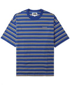 blue cotton crew neck horizontal stripe print drop shoulder short sleeves embroidered logo at the chest straight hem Blue Cotton T-shirt With Contrast Stripes, Blue Crew Neck Top With Vertical Stripes, Relaxed Fit Blue Tops With Contrast Stripes, Blue Relaxed Fit Tops With Contrast Stripes, Blue Tops With Signature Stripes For Summer, Blue Short Sleeve Top With Horizontal Stripes, Blue Crew Neck Tops With Horizontal Stripes, Blue Horizontal Stripe Crew Neck Tops, Blue Horizontal Stripe T-shirt For Summer