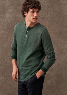 Spike Henley - Green - Organic Cotton - Octobre Éditions Henley Mens Outfit, Mens Henley, Organic Cotton Fabric, Green Cotton, Parisian Style, Denim Wash, Wardrobe Essentials, Green And Grey, Organic Cotton