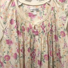 60% Cotton 40% Poly Color: Ivory, Pink Floral Pattern Rounded Neckline Niptuk At Yolk Cap Sleeves Knee Length Straight Hem With 4” Side Ptp L 24” Ptp Xl 26” Has Some Stretch Very Soft Nwt Excellent Condition **Also Available In Ankle Length Under Separate Listing Feminine V-neck Sleepwear For Relaxation, Feminine Summer Nightgown, Sleeveless Cream Loungewear Sleepwear, Sleeveless Cream Sleepwear For Loungewear, Spring Sleeveless Nightgown For Overnight, Spring Sleeveless Nightgown, Cream Nightgown For Summer, Feminine Cream Sleepwear For Bedtime, Sleeveless Cream Sleepwear For Spring