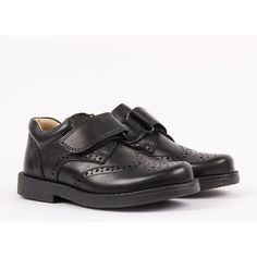 Simple and fuss-free, these school shoes feature a single fastening for an adjustable and comfortable fit, and soft heel and ankle pad to support and protect feet. This style features smart brogueing detail on the toe and is made and lined with 100% premium European leather for comfort. | Trotters London | Gregory School Shoe (Black, Size 28) | Maisonette collects the best children’s products from around the world (unlike Zulily, Etsy, The Tot, Farfetch Kids, Childrensalon, Crate and Kids, Kohls Walking Shoes With Secure Fit And Round Toe, Secure Fit Walking Shoes With Round Toe, Easy Fit Walking Shoes With Round Toe, School Shoe, Soft Heels, London Shoes, Shoe Black, Boy Accessories, Shop Shoes