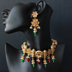 Perfect for Festivals this is a gorgeous Antique Gold Plated Finish choker Necklace Set with Matching Earrings. Bring that traditionalism by wearing this beautiful jewelry. Perfect for Navratri, Var Lakshmi, Marriages, Festivals, Garba, Diwali etc. Temple Jewelry Necklace, Temple Jewelry, Silver Elephants, Cow Calf, Necklace Sets, Choker Necklace Set, Temple Jewellery, Brass Jewelry, Jewelry Necklace