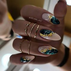 Nail Polish Design, Polish Design, May Nails, Gem Nails, Marble Nails, Elegant Nails, Luxury Nails, Dream Nails, Pretty Acrylic Nails