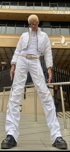 Weird Outfits Men, Rave Pants Outfits, Black Male Model Aesthetic, Elias Core, Ice Outfit, Y2k Mens Fashion, Winter Outfits Y2k, White Outfit For Men, Elephant Sketch