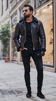 Leather Jacket Outfit Mens, Blue Leather Jacket Outfit, Leather Jacket Outfit Fall, Leather Vest Outfit, Vest Outfits Men, Black Leather Jacket Outfit, Leather Jacket Outfit Men, Leather Jacket Outfit