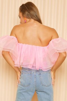 Organza Ruffled off the shoulder crop top NOTE: If your size is not available, please register your email in EMAIL ME WHEN AVAILABLE link. Organza Styles, Wide Legged Jeans, Vegas Style, Ruffle Design, Ruffle Crop Top, Stylish Top, Cute Heels, Small Crop Tops, Pink Ruffle